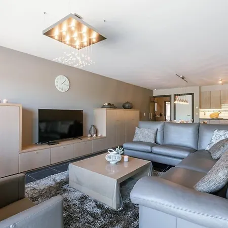 Διαμέρισμα Huswell - Bright With Parking Near The