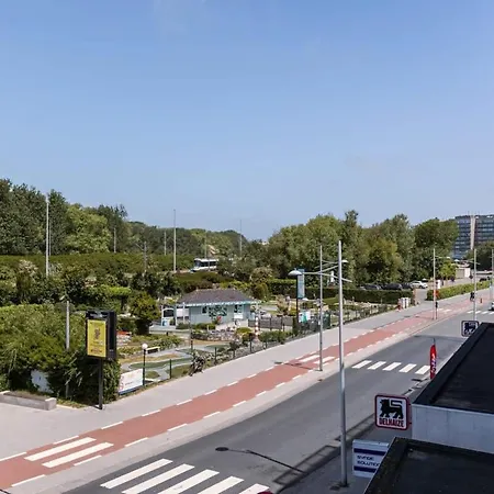 Διαμέρισμα Huswell - Bright With Parking Near The *